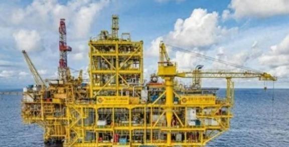 南海藏着巨量石油，中国却迟迟不开采，原来卡在“钱”上。

很多人只看到南海石油储