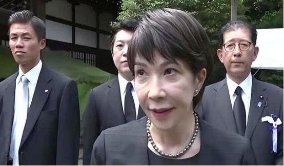 日本外相在记者会上放话，称任何把琉球与主权联系的说法都是改变现状。消息迅速刷屏，