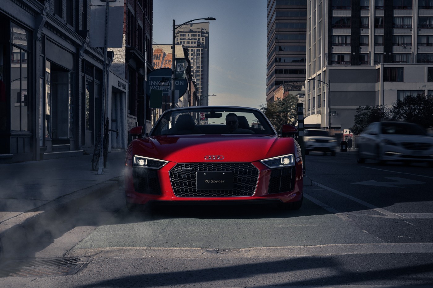 AUDI R8 