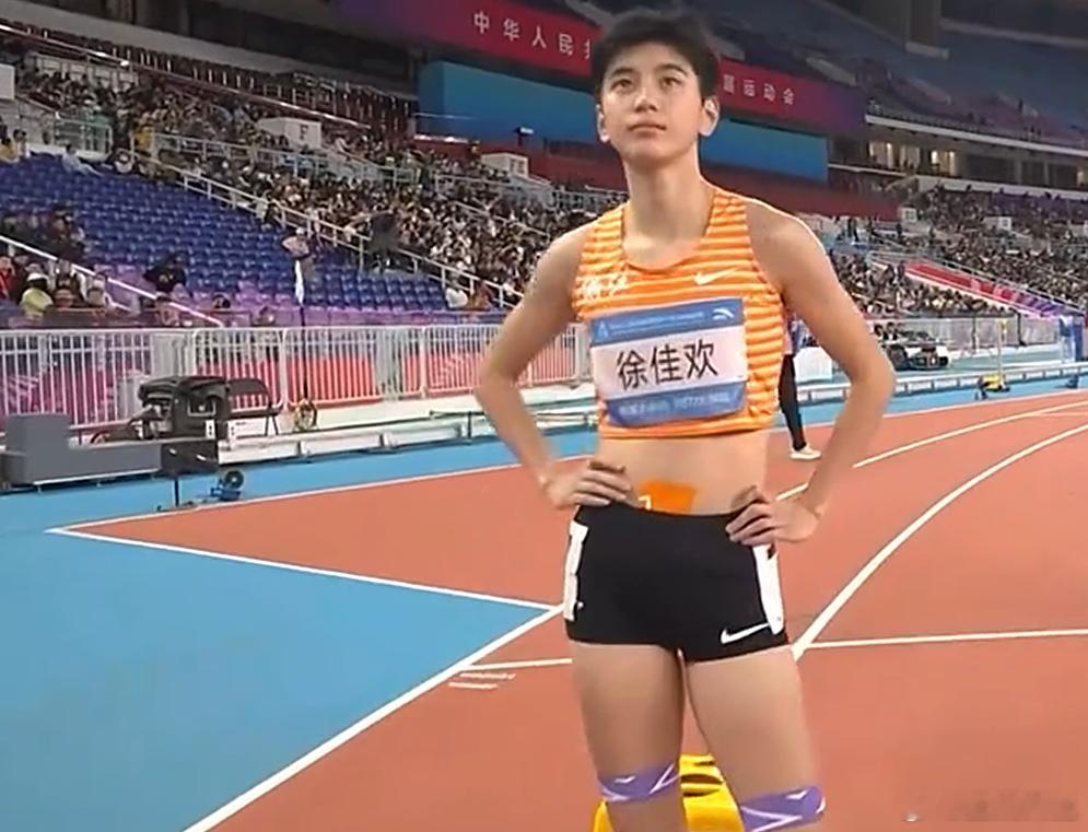 隐世一年半后成功回归赛场 中国田径归化名将全运七项全能轻松两连冠 浙江新人瞩目1