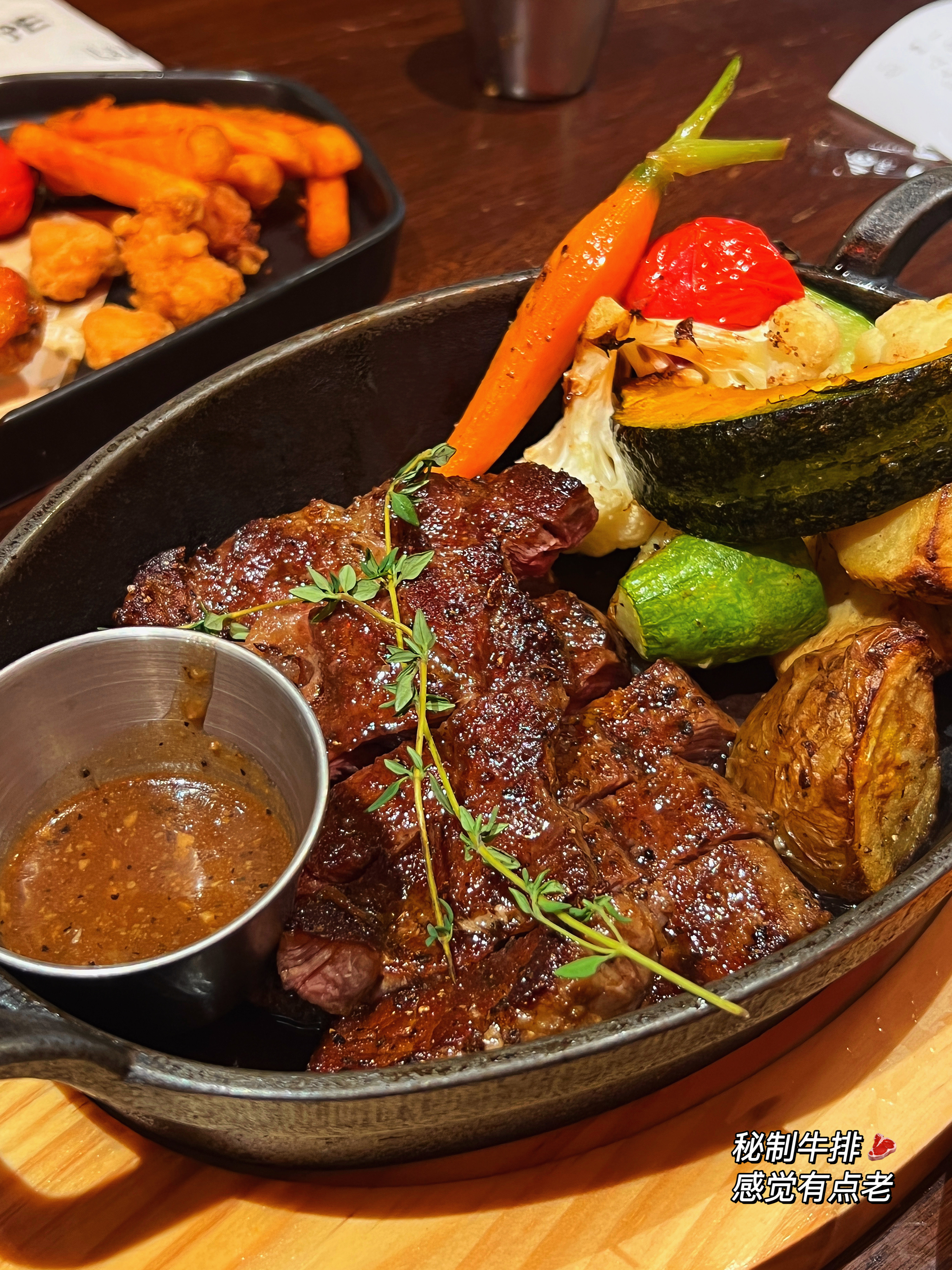 趁着老公生日去吃我想吃的店[嘻嘻]   现在胃口是越来越好了  但是吃多了又容易