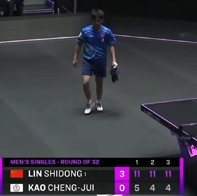 恭喜林诗栋3:0横扫高承睿，取得开门红！
林诗栋对高承睿一战，打得虎虎生威，非常