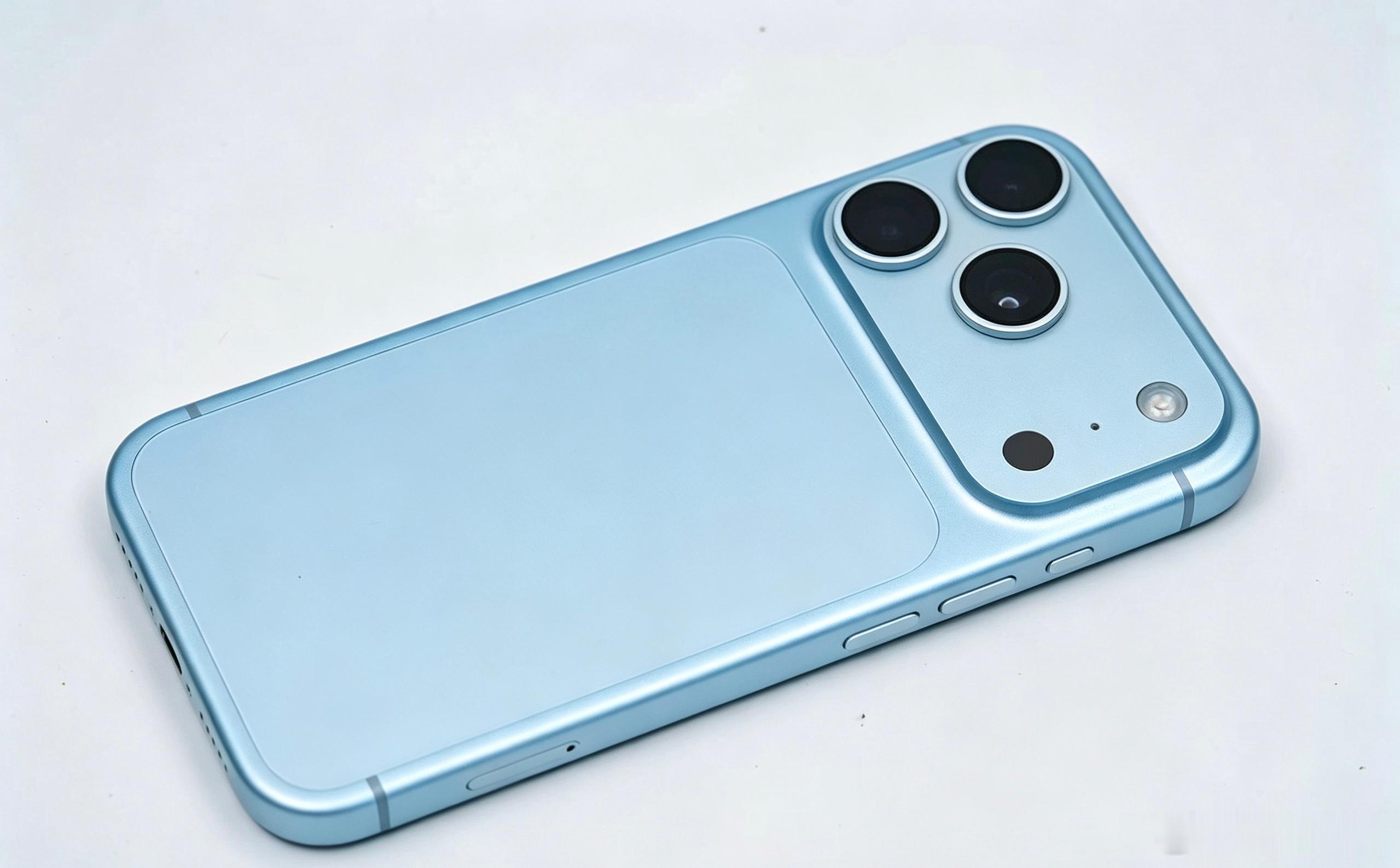 据《中国证券报》消息，iPhone 18 Pro已经正式投产，目前正处于产能爬坡
