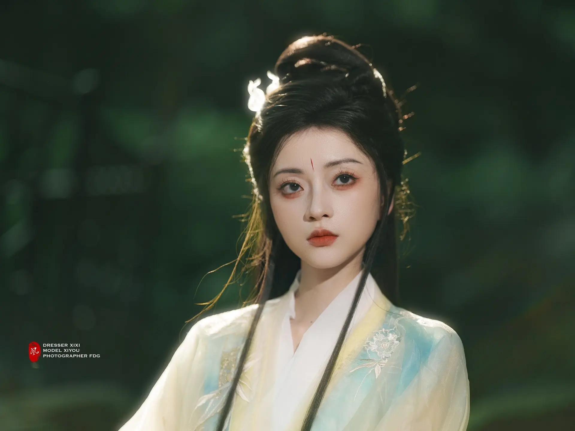 金风玉露，相逢人间，光之所向，心之所往。a7m4搭配851.4拍摄 光...