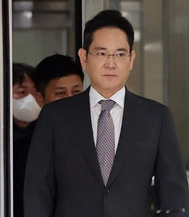 三星电子在官网发布公告，正式宣布停止在中国大陆市场销售所有家电产品，此举为应对市