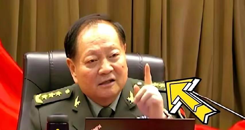 这次足坛反腐的硬茬子操作，直接把行业沉疴连根拔起，这份不手软的狠劲，看得人直呼过