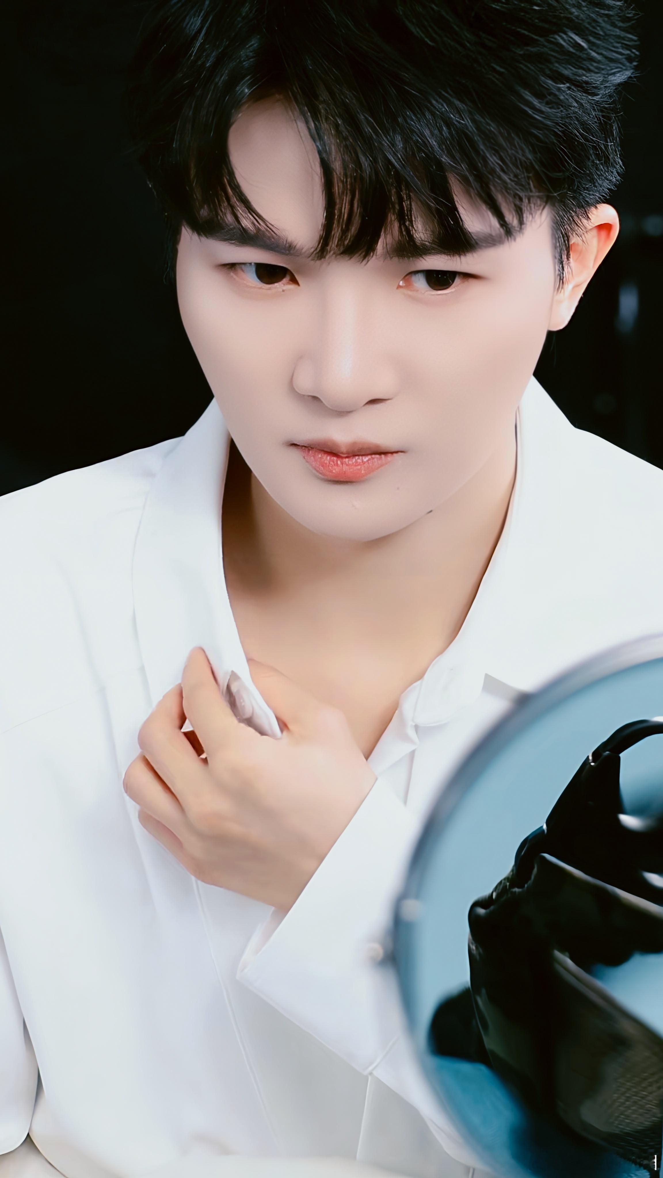 周深  周深献唱太平年片尾主题曲 【圈宝和米说午安】每个等待的时间，悄悄地藏在日