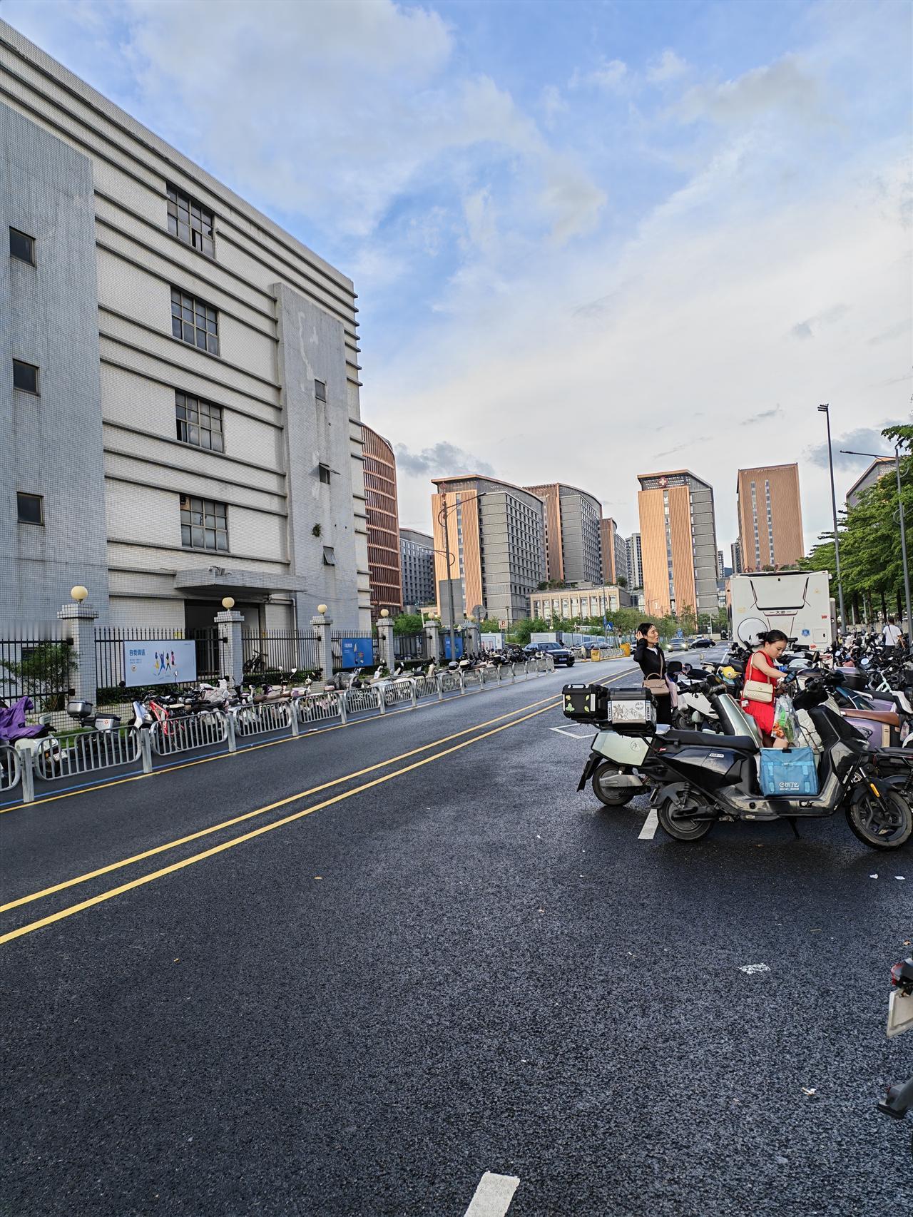 夏日生活打卡季为什么这么多人都在问，人生的意义是什么？能这样问的人，一定是经历了