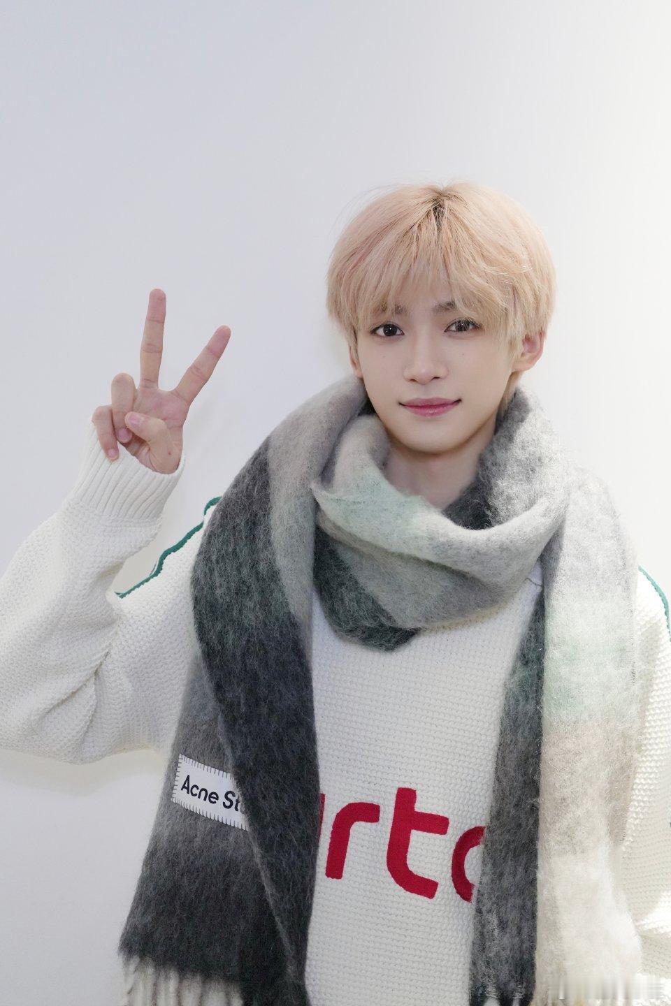 梓渝 想要独家拥有！呜呜呜，真的应该一家一个！ 