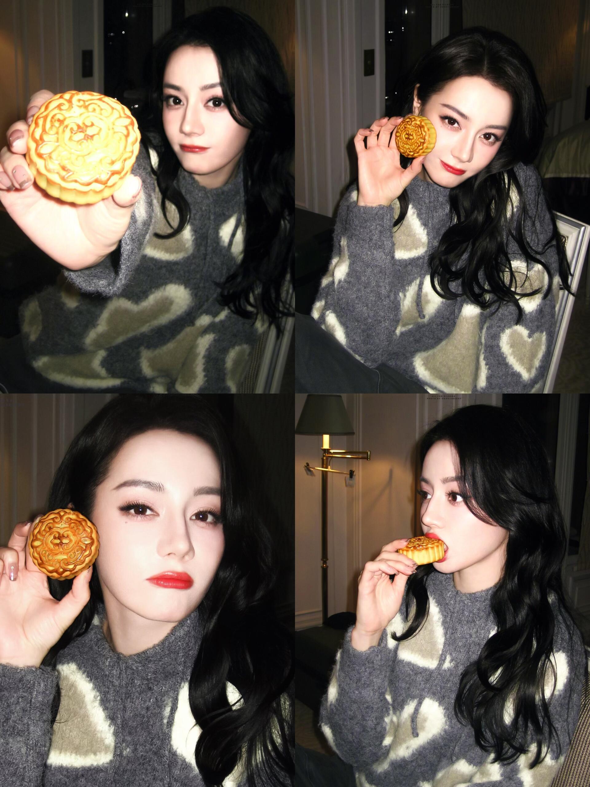 小咪给我们看她吃的月饼🥮中秋节快乐呀小咪🎑​​​