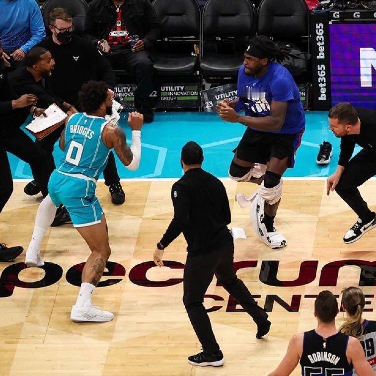 布里vs斯图 活塞黄蜂爆发冲突4人驱逐