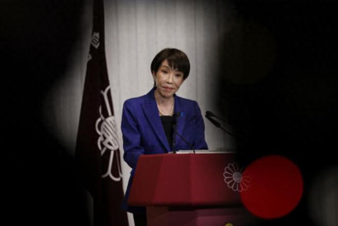 日本这回真玩脱了？军舰刚过台海，7.7级地震就来了，邻居们没一个伸手
 
日本这