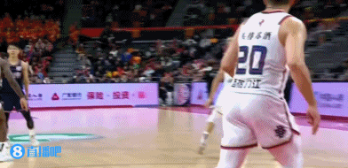 西热上半场三分球6中3，周琦和胡明轩很可能就不打，除非把杜锋打着急了

广东队胡