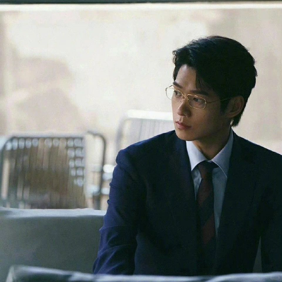 宝藏作者｜东奔西顾