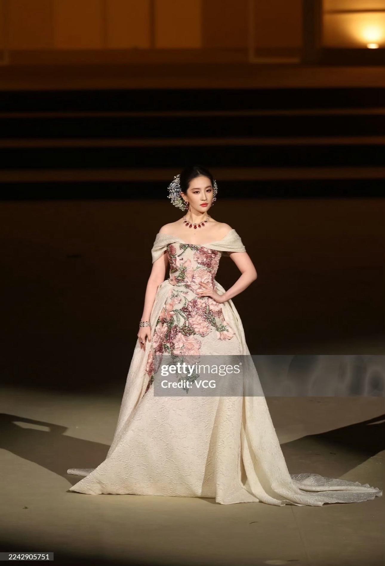 刘亦菲VOGUE盛典G社生图！