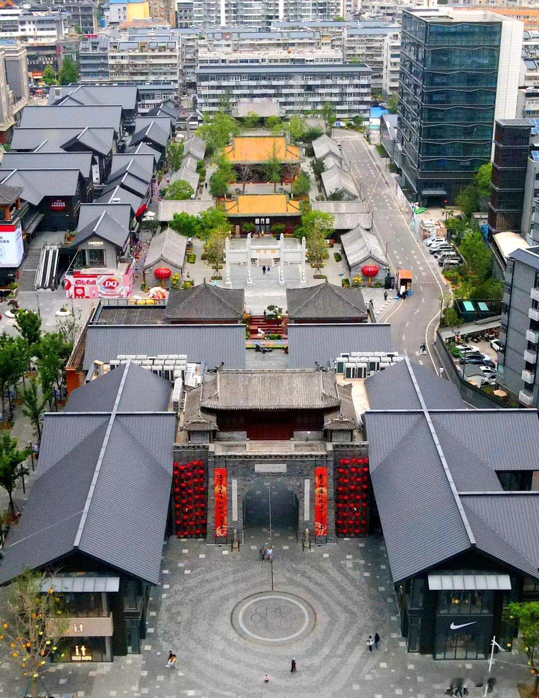 徐州文旅发展需要大手笔。徐州老工业城市转型旅游城市，需要有超前的眼光，需要大视野