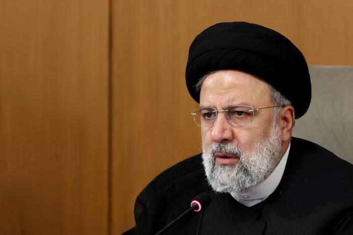 据中东观察媒体报道，美国总统唐纳德·特朗普周三在社交平台高调宣称，他成功说服德黑