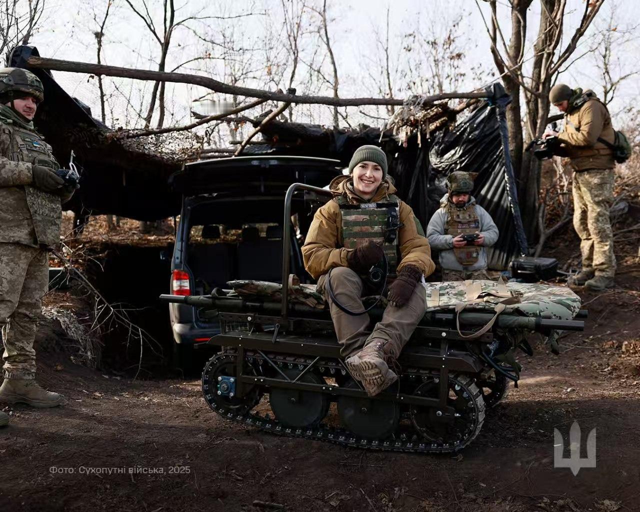 终于开始了，日本和韩国加入军援乌克兰，日本和韩国将出钱，为乌克兰订购武器装备。俄