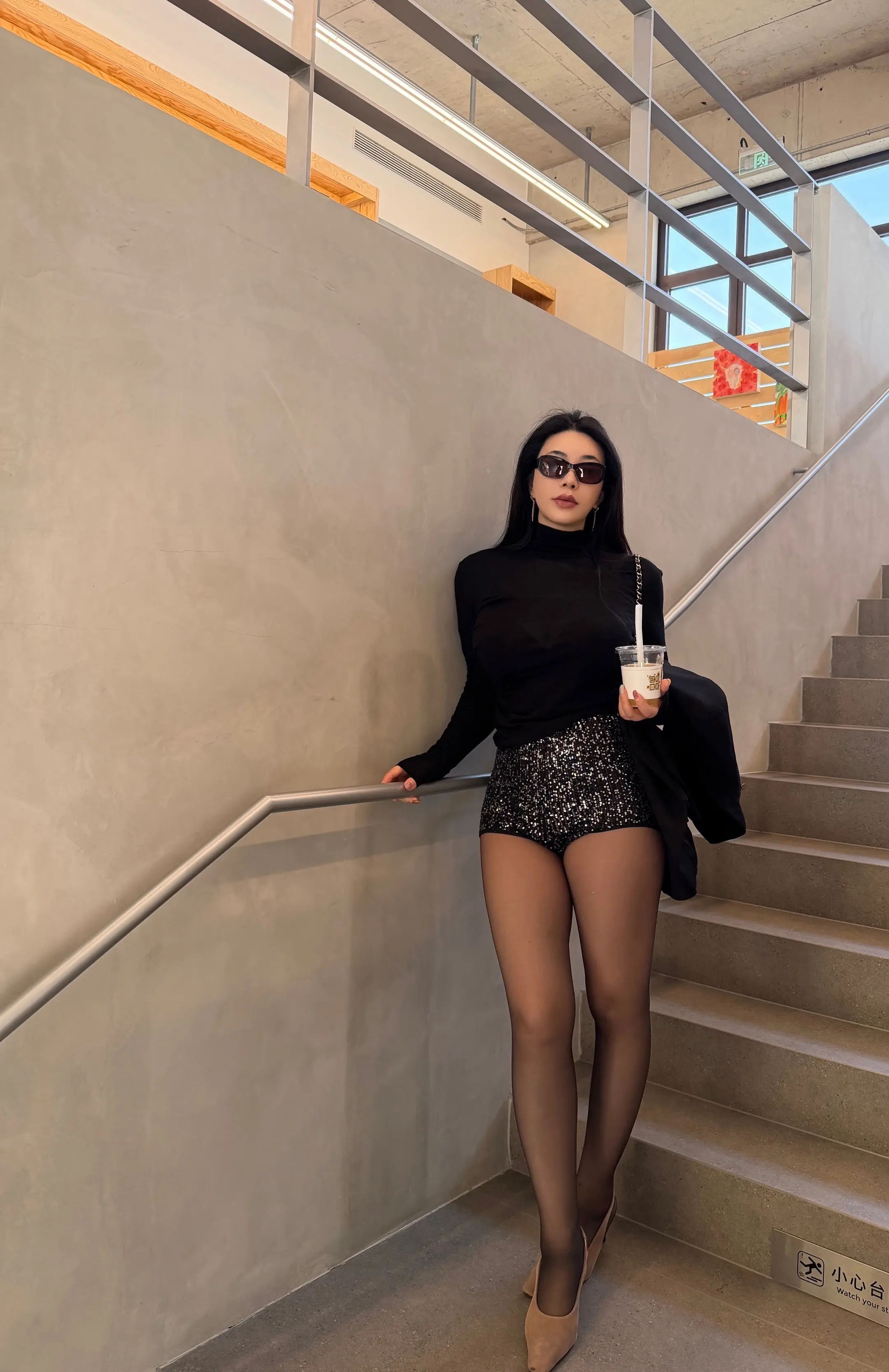 轻松驾驭辣妹风 辣妹style黑色系
