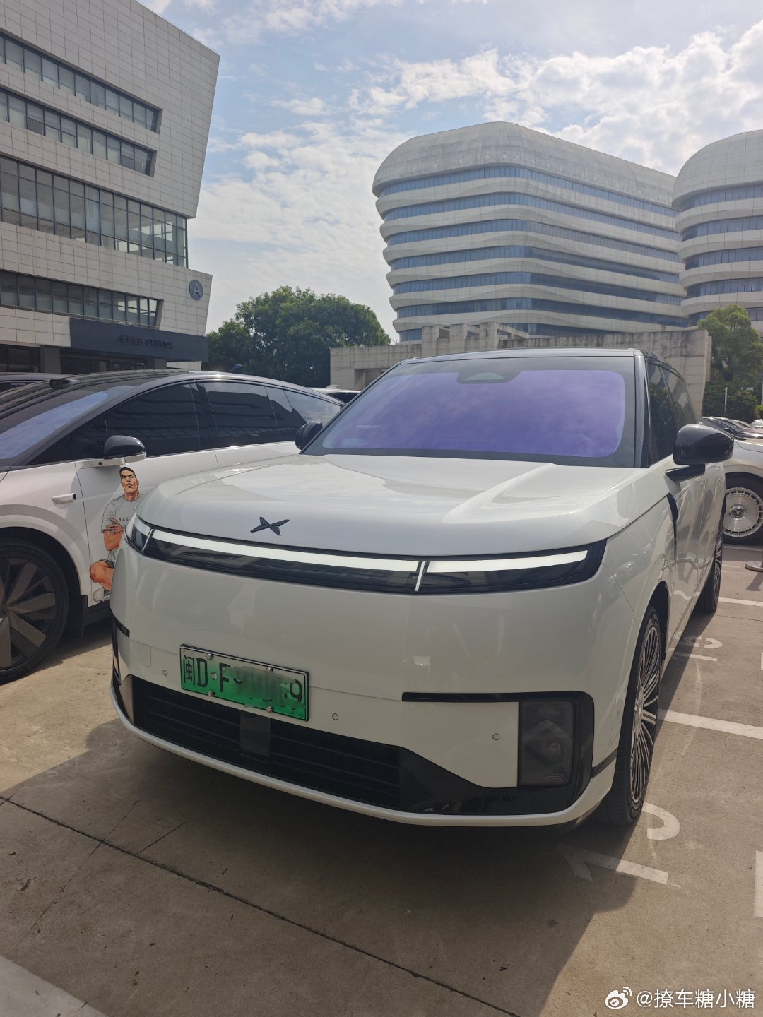 下午地表温度50+℃，给我的大宝贝做个测试小鹏GX