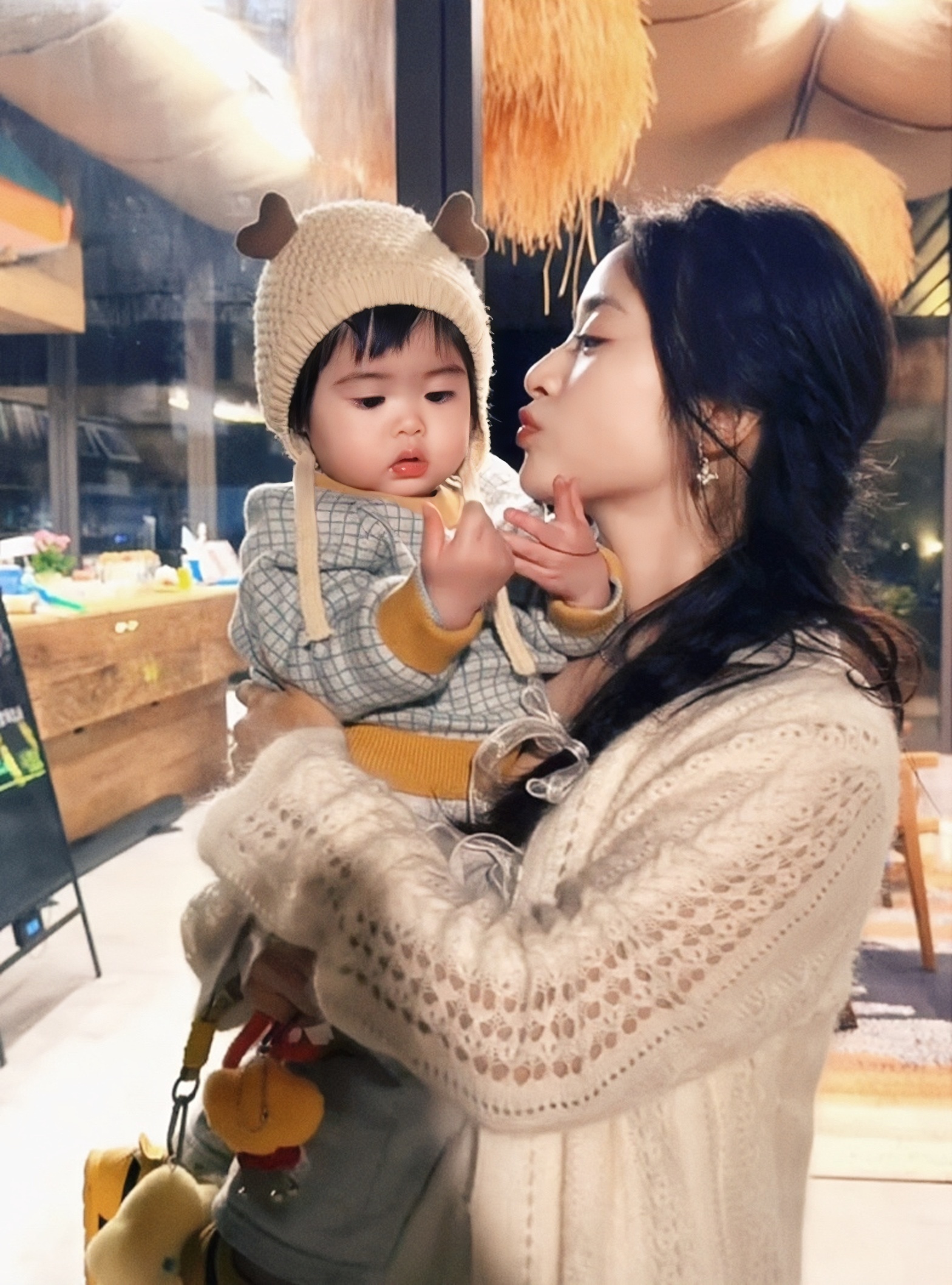 留存一下月与萌萌小朋友📷 