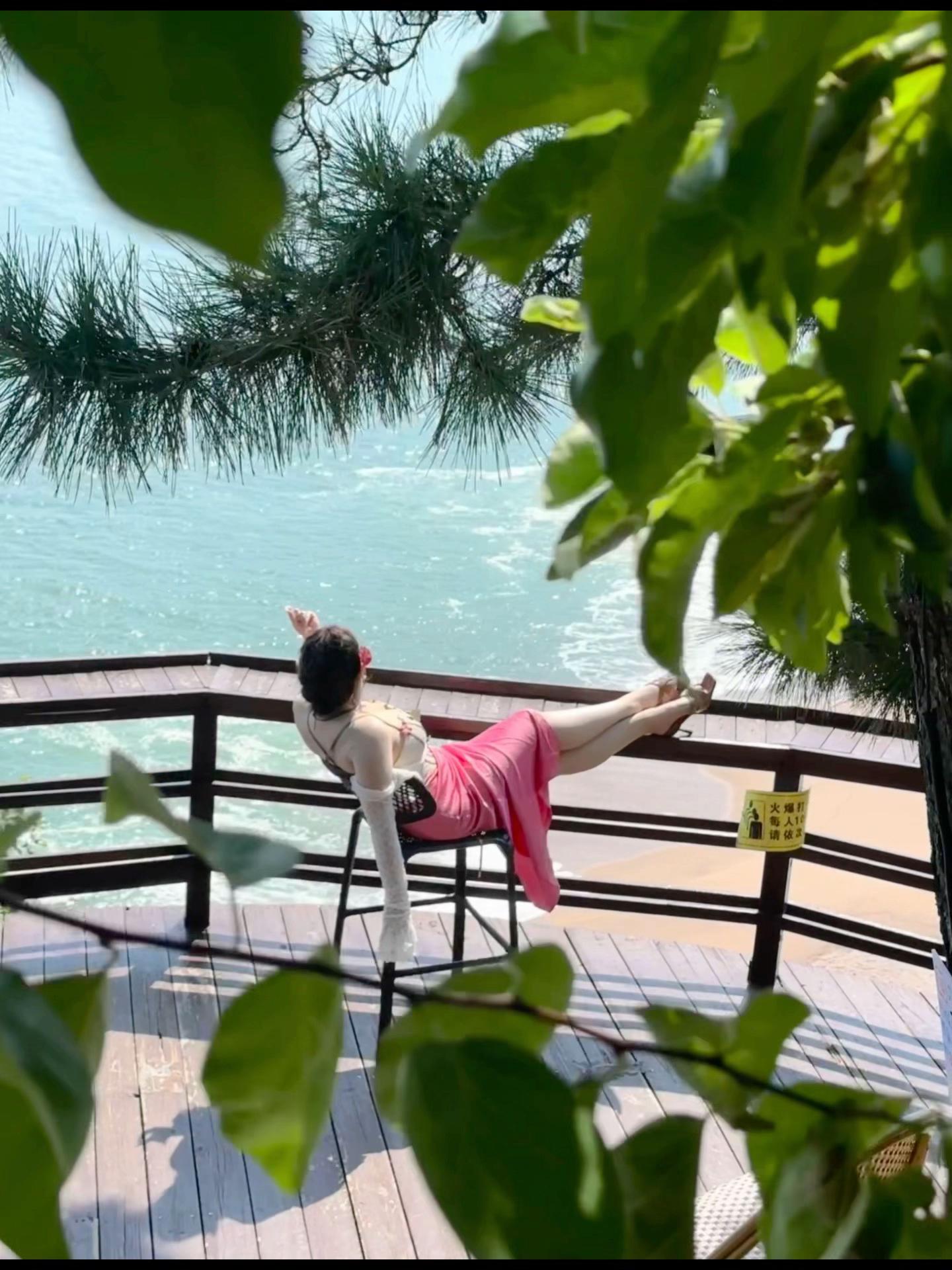 请问你现在那边是几点 有没有我香味在身边。