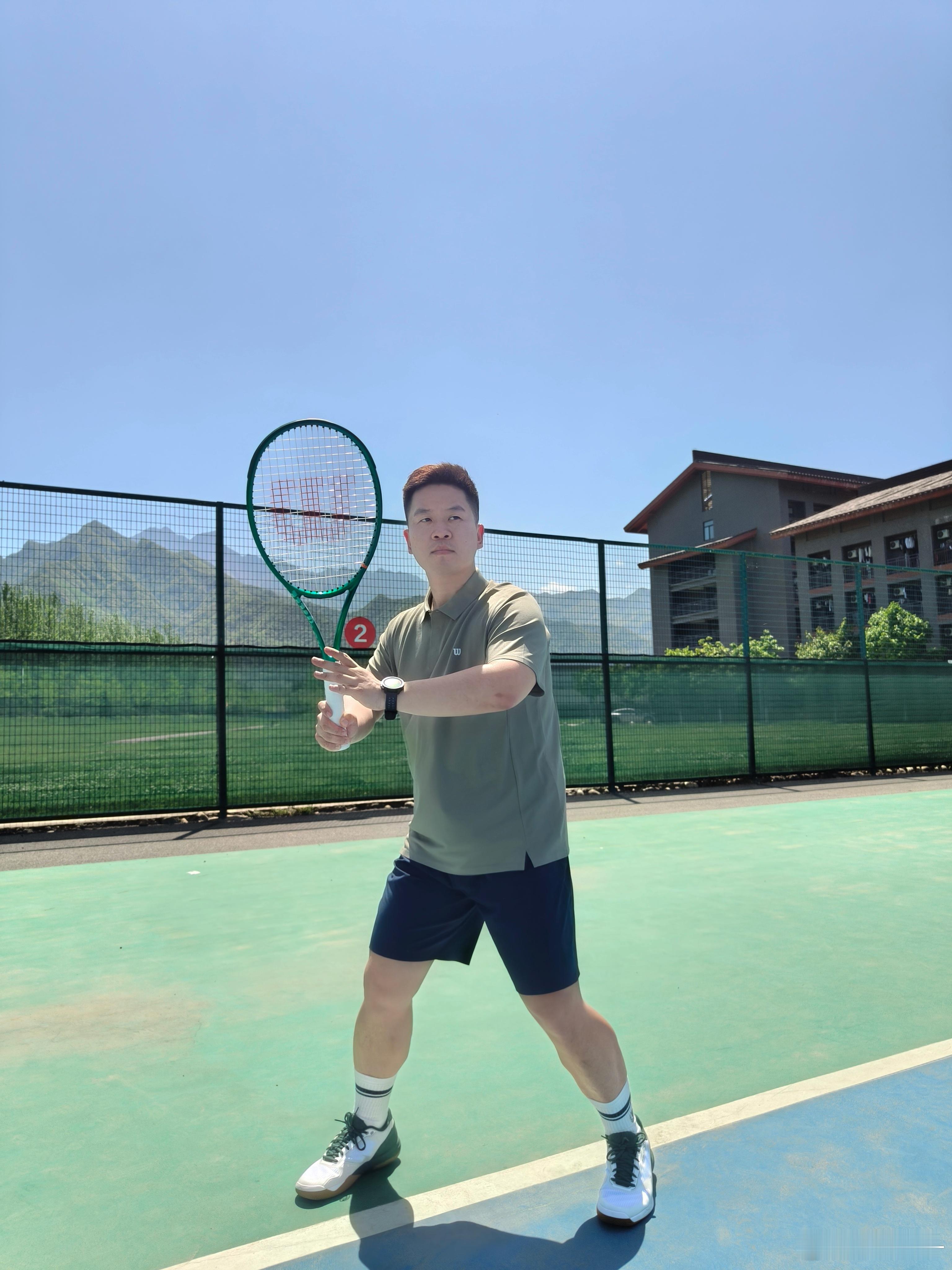 blade v10 100 pro，终于知道WTA那么多女孩为啥选它了！我一直打