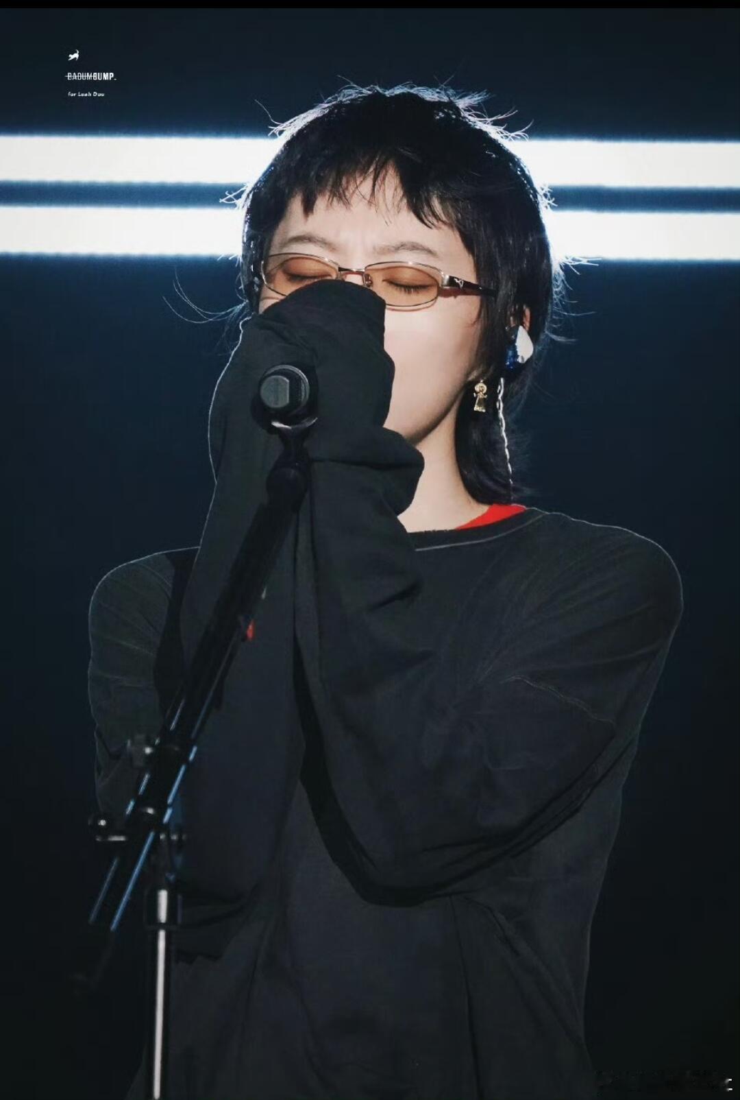 歌手直播王菲窦唯共同创作窦靖童演唱窦靖童首场唱爸爸最后唱妈妈首场到收尾的曲目设计