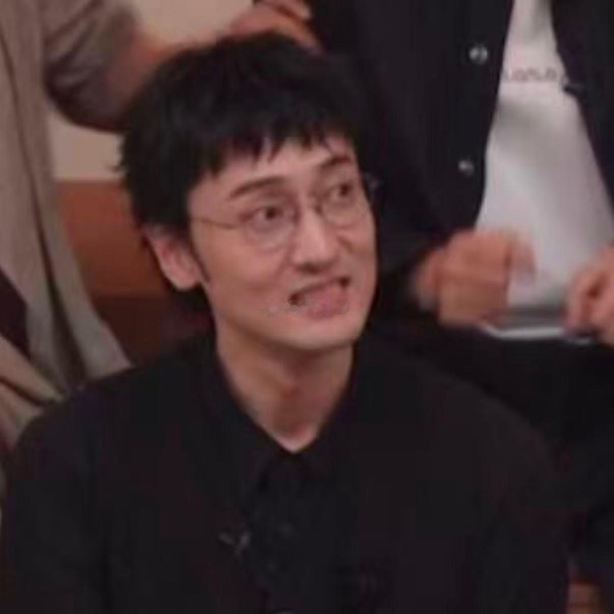 王传君体脂率25.5%披哥14场直播 14场直播，每场称个体重不过分吧？25.5