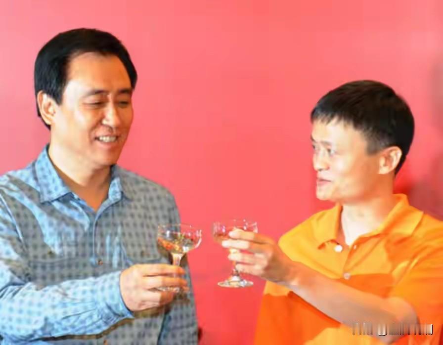 一个锒铛入狱，一个闲云野鹤，他们还会时不时回忆起观看恒大歌舞团时的那段快乐时光吗