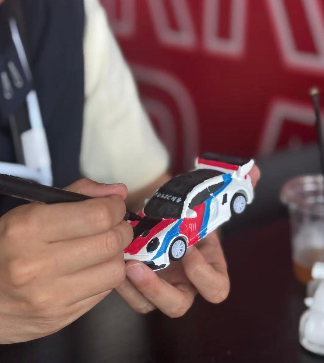 我自己画的，满分10分，帮我打个分吧！！保时捷911