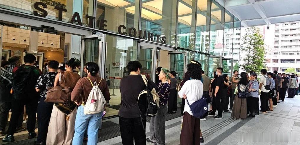 涉嫌在新加坡参与违法活动，以及未经许可参与公众集会或游行，六名女子9月9日被控上