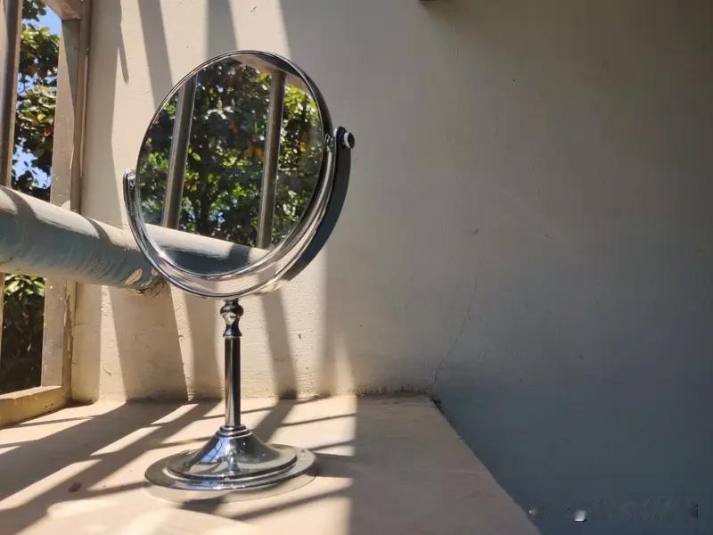 销冠的自信不是天生的，是每天被拒绝10次后，还觉得自己能成
我刚入行那会儿，见客