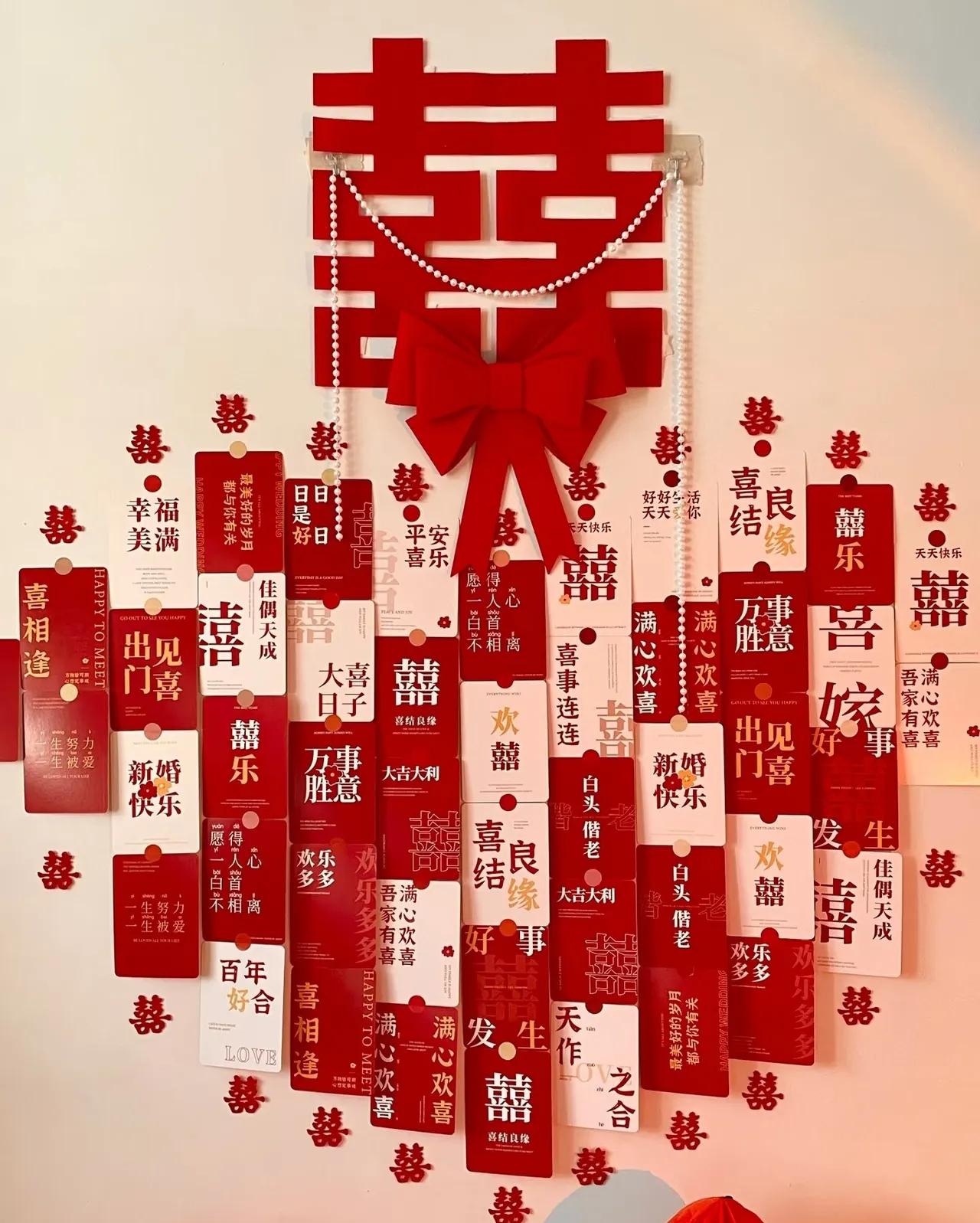 朋友十一刚结婚，现在就要离婚?
因为小两口十一结婚后，就出去旅游了，没想到回来，