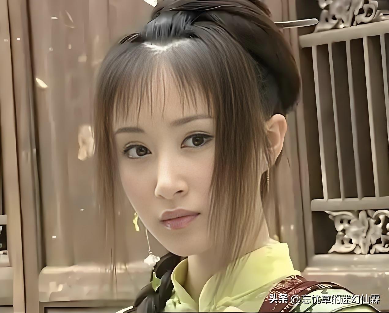 古风美人榜二，舒畅。

舒畅早年真的非常灵气又仙气，长相可爱又清丽。从陈文静、宛