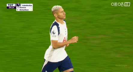 比赛第58分钟，罗梅罗换下丹索，理查利森换下本坦库尔 ​​​