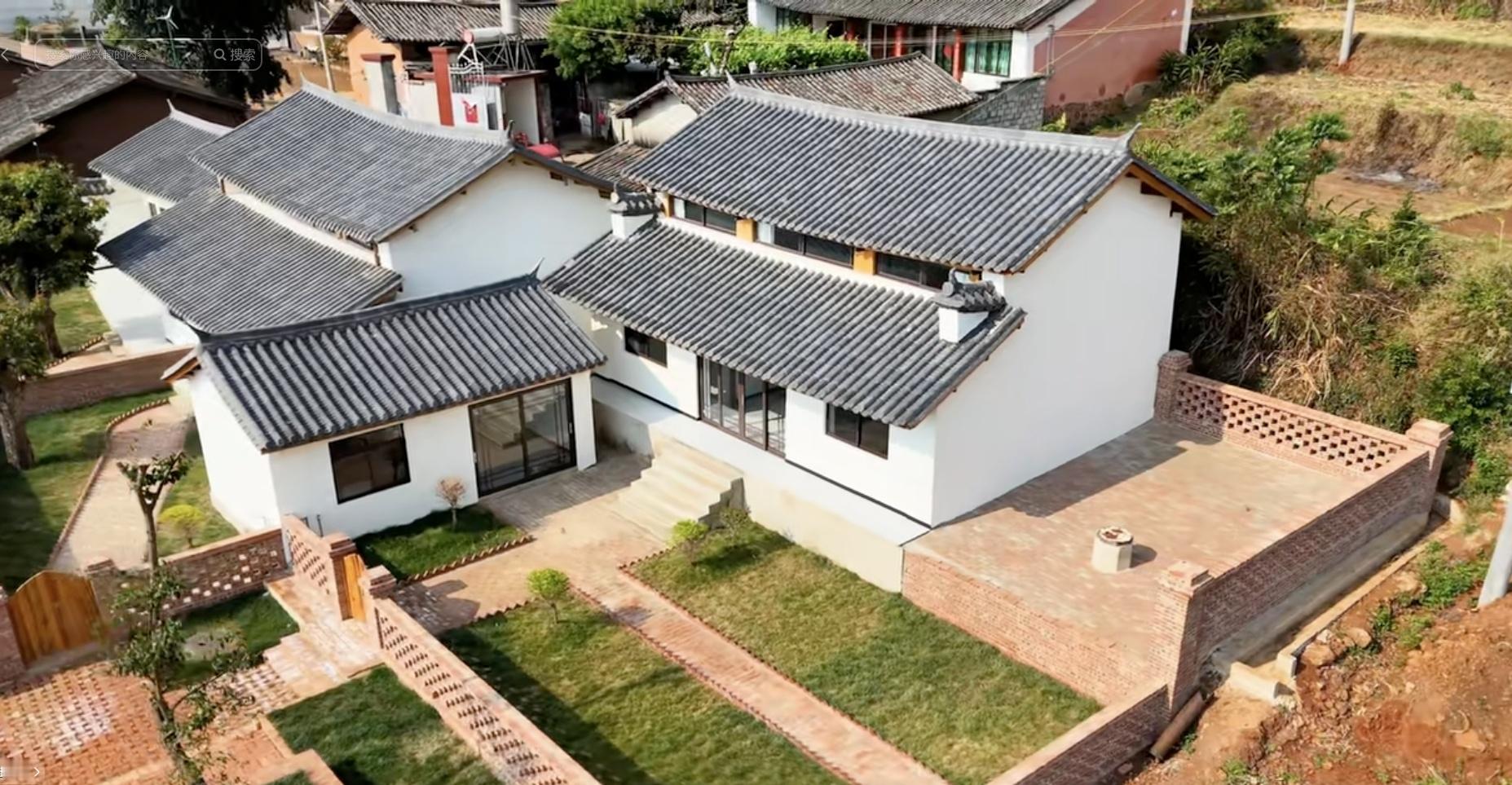 看到抖音上推送的云南的旅居小院，感觉真是完美的创作环境。像这个小院，刚建成的，还