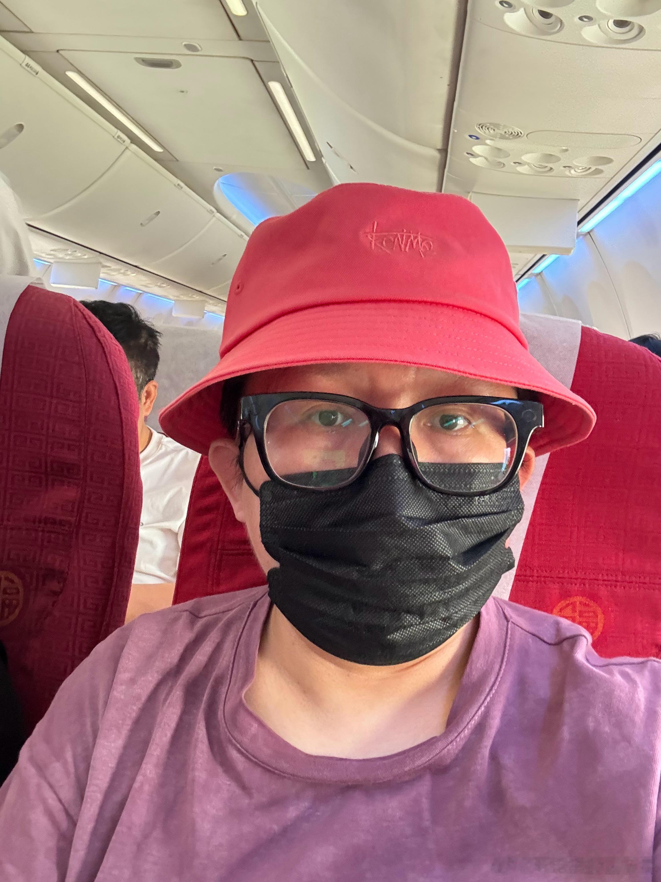 准备起飞， 去肇庆参加启境的动态试驾这两天启境的热度非常非常高， 看过的老师都对