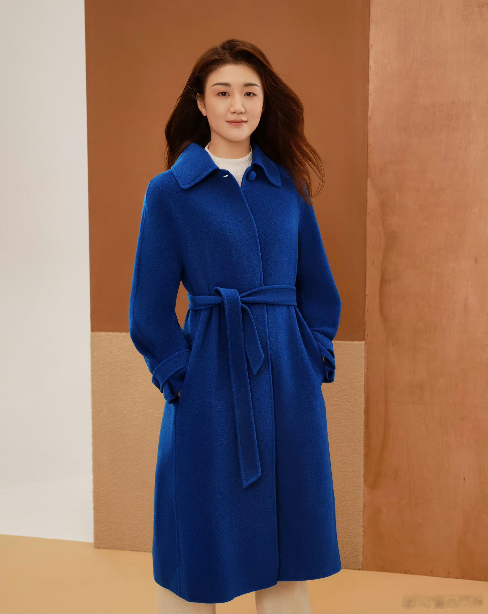 #沙漠是陈梦的精神保护区吗#救命梦姐也是体验上了好吧，又是蹦床又是越野车的，这一