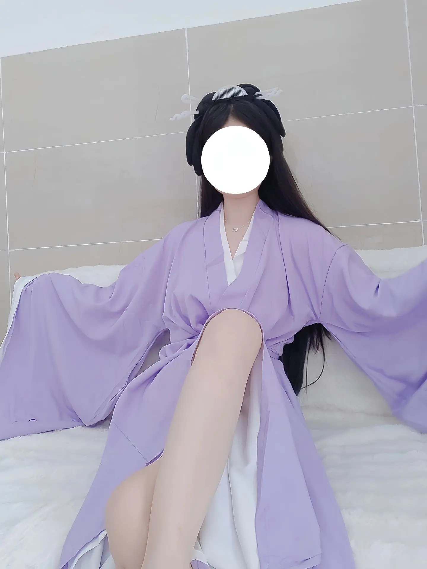 人因不惜而散 心因不真而凉 人之所以会难过 是因为曾经所憧憬的一切 在...