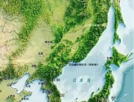 一旦中国决定动手教训日本，战机、导弹从东北方向，需要经过朝鲜或俄罗斯的防空识别区