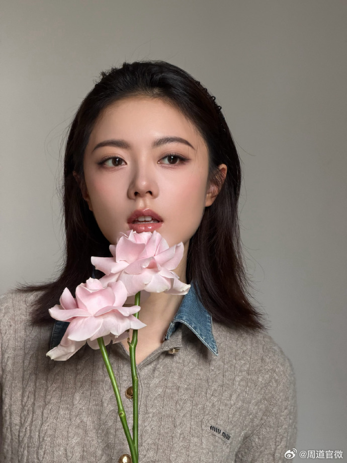 赵今麦学姐你太美好了赵今麦这组图美的好清丽，学姐，你太美好了赵今麦美的好清丽