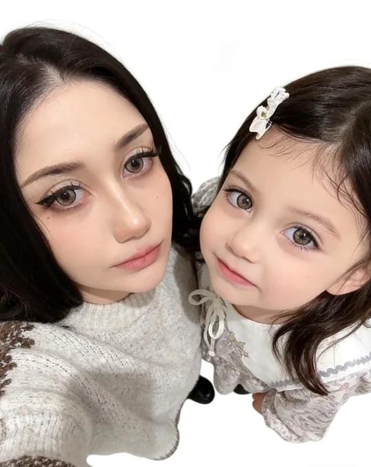 嘻嘻 卡建模吗～✨🫶🏻
只是长得有点像而已 喵喵喵 咱俩直接幸福一辈子就完了