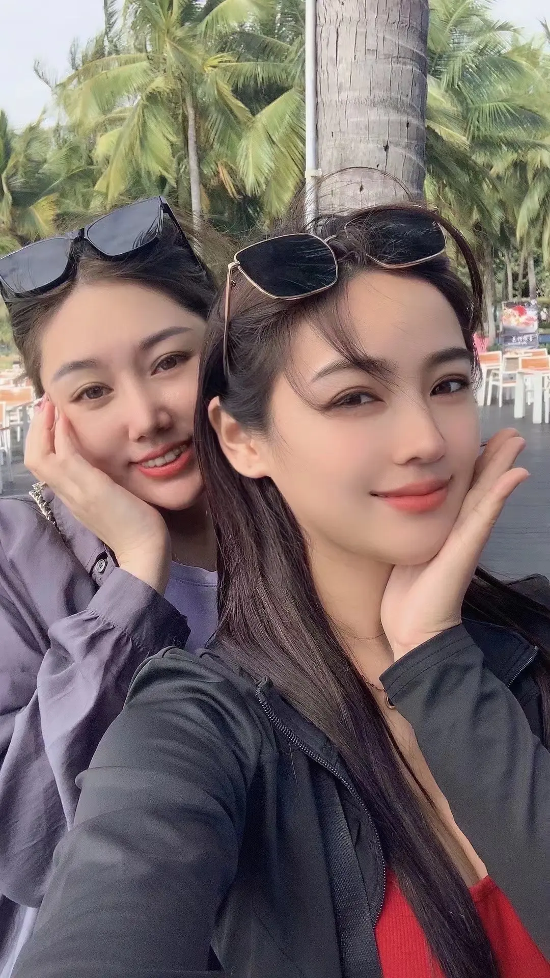 永远不要去责怪你生命中的任何人，好的人给你快乐，坏的人给你经历，最差的...