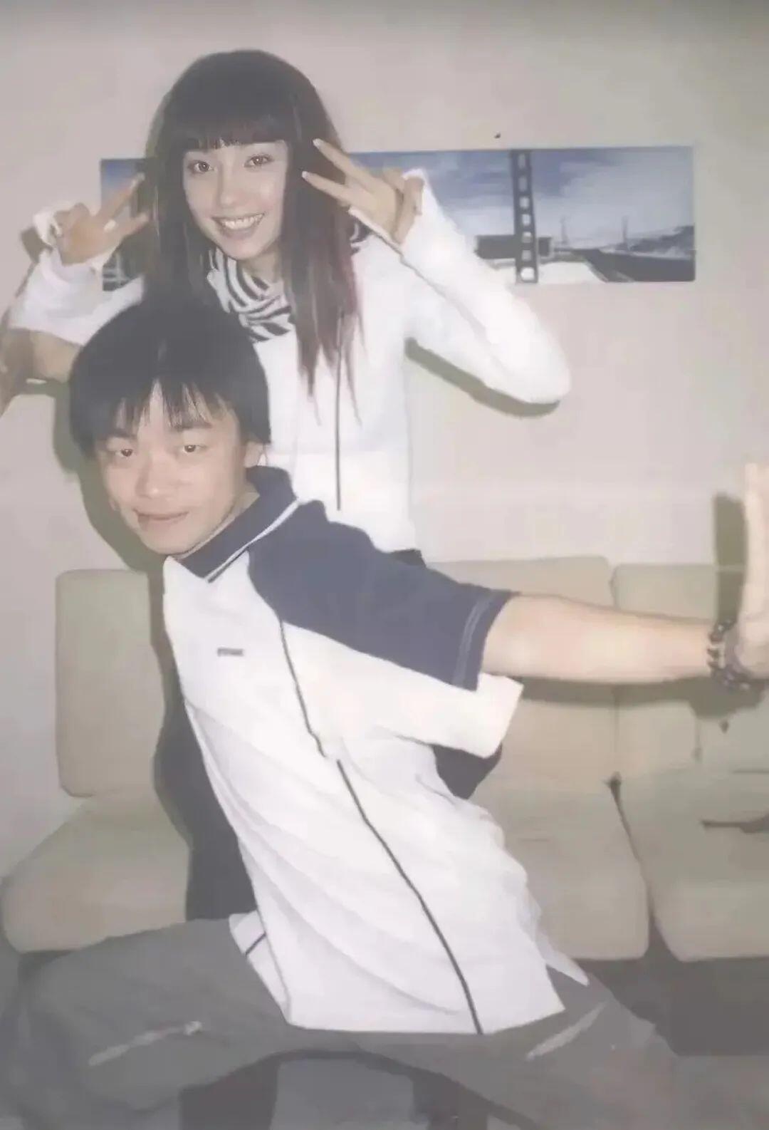 李冰冰和王宝强年轻时候的照片 