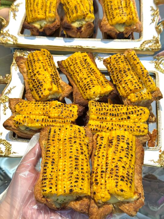 包头首家！！玉米🌽大蛋挞！！ 太好吃啦！！！