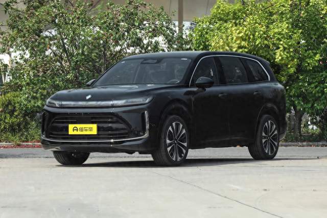 20万级家用真三排六座SUV，华境S 235km四驱乾崑尊享版全面解析