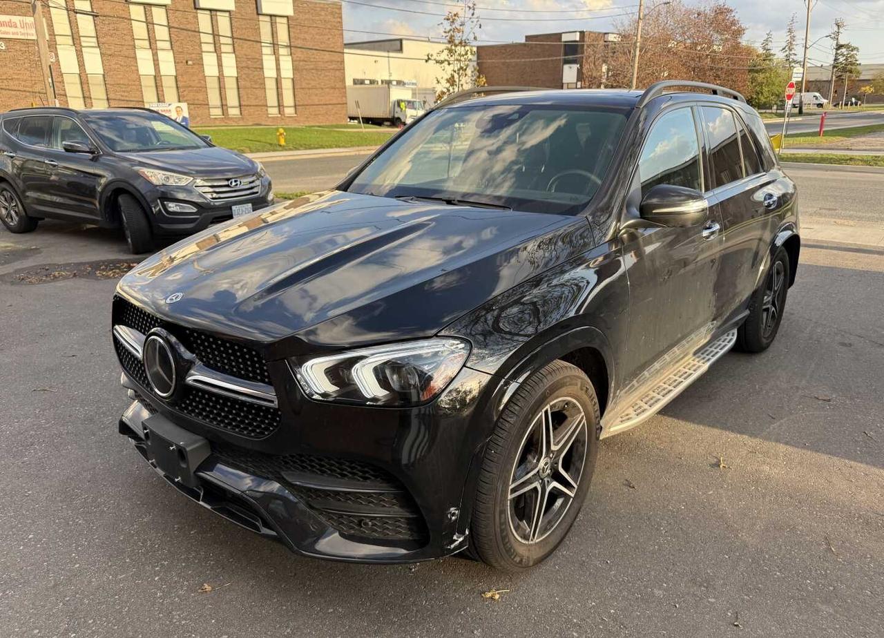 2026/10/14 收车 2021 GLE450 SUV
大高配 仅4.2万公