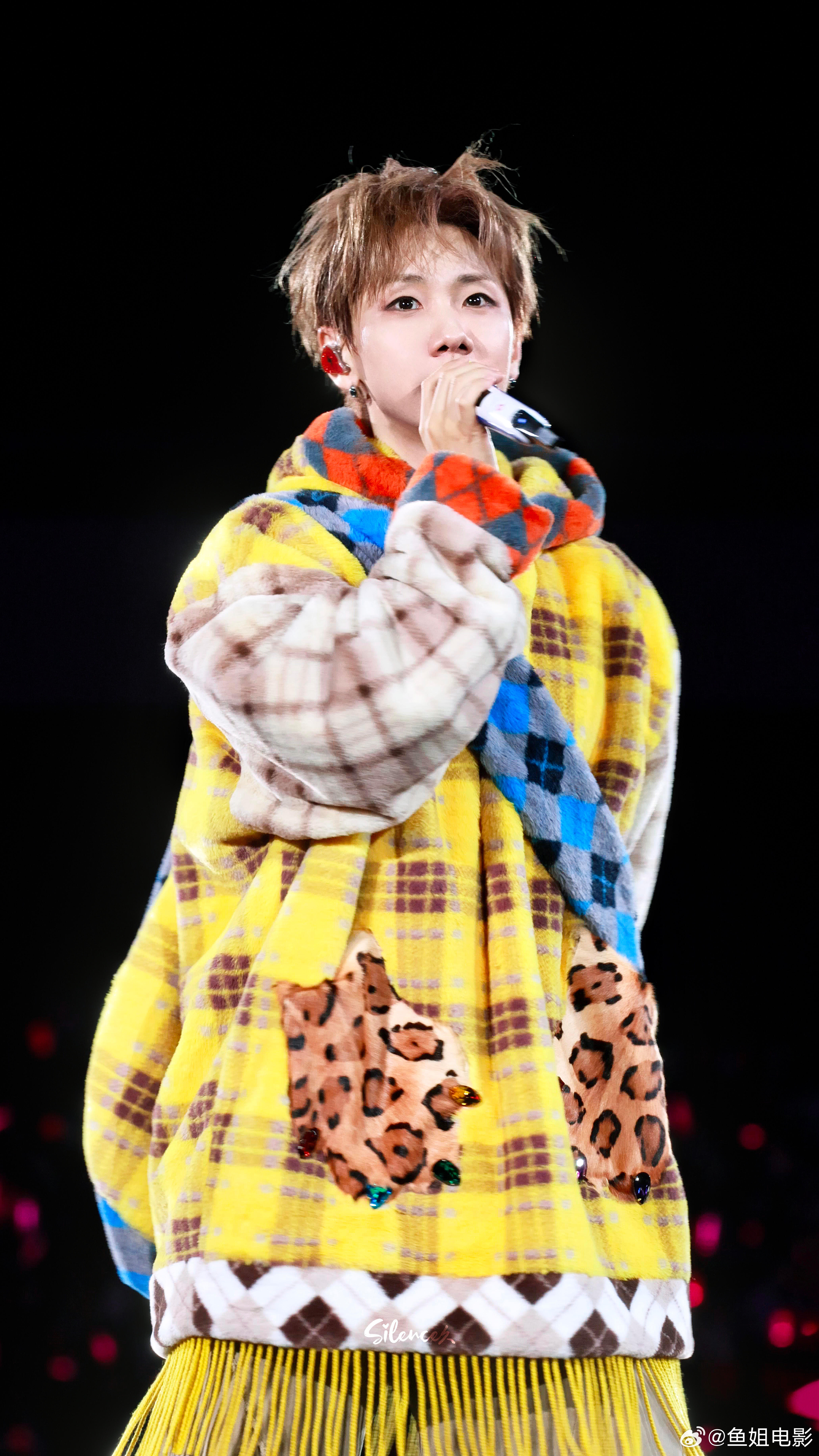 汪苏泷世巡纽约站开两场纽约双场！汪苏泷你是真的宠粉😭 