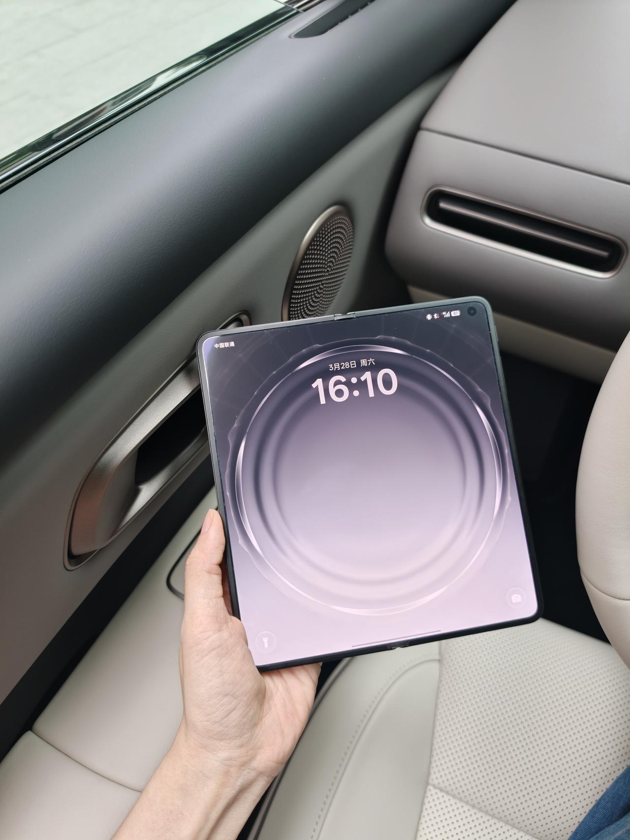 用了大半个月的OPPO Find N6，后悔了吗？

之前还总觉得OPPO说久用